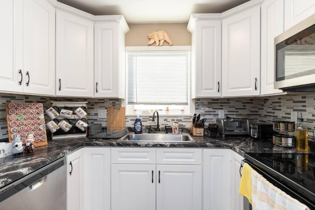 Villa Birch Hill Retreat Great Location2+Garage+Aurora à Fairbanks Extérieur photo