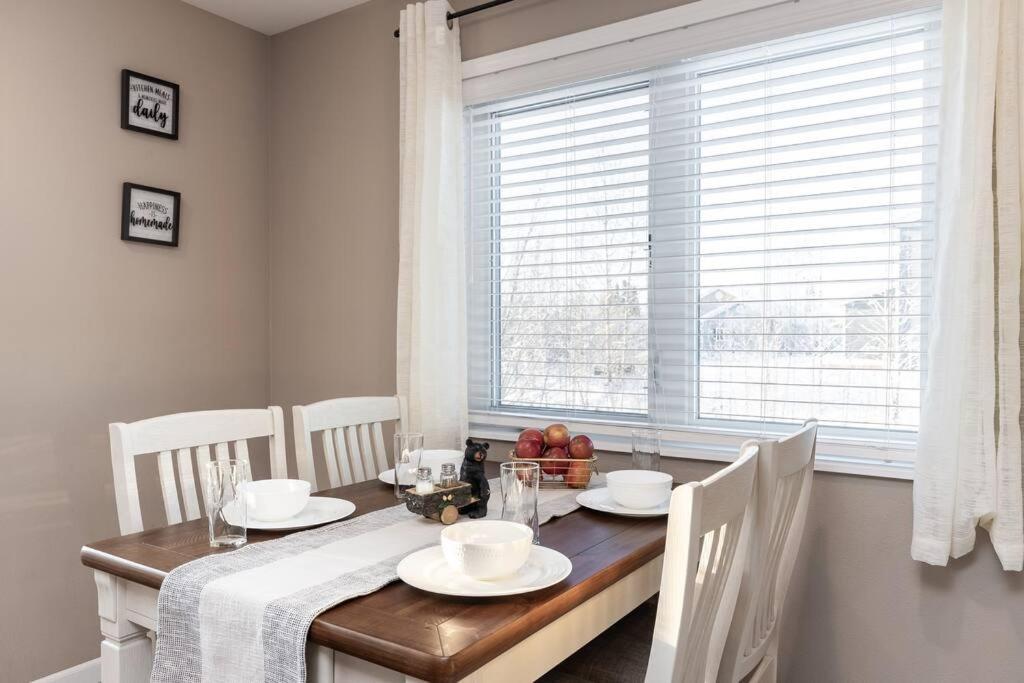 Villa Birch Hill Retreat Great Location2+Garage+Aurora à Fairbanks Extérieur photo